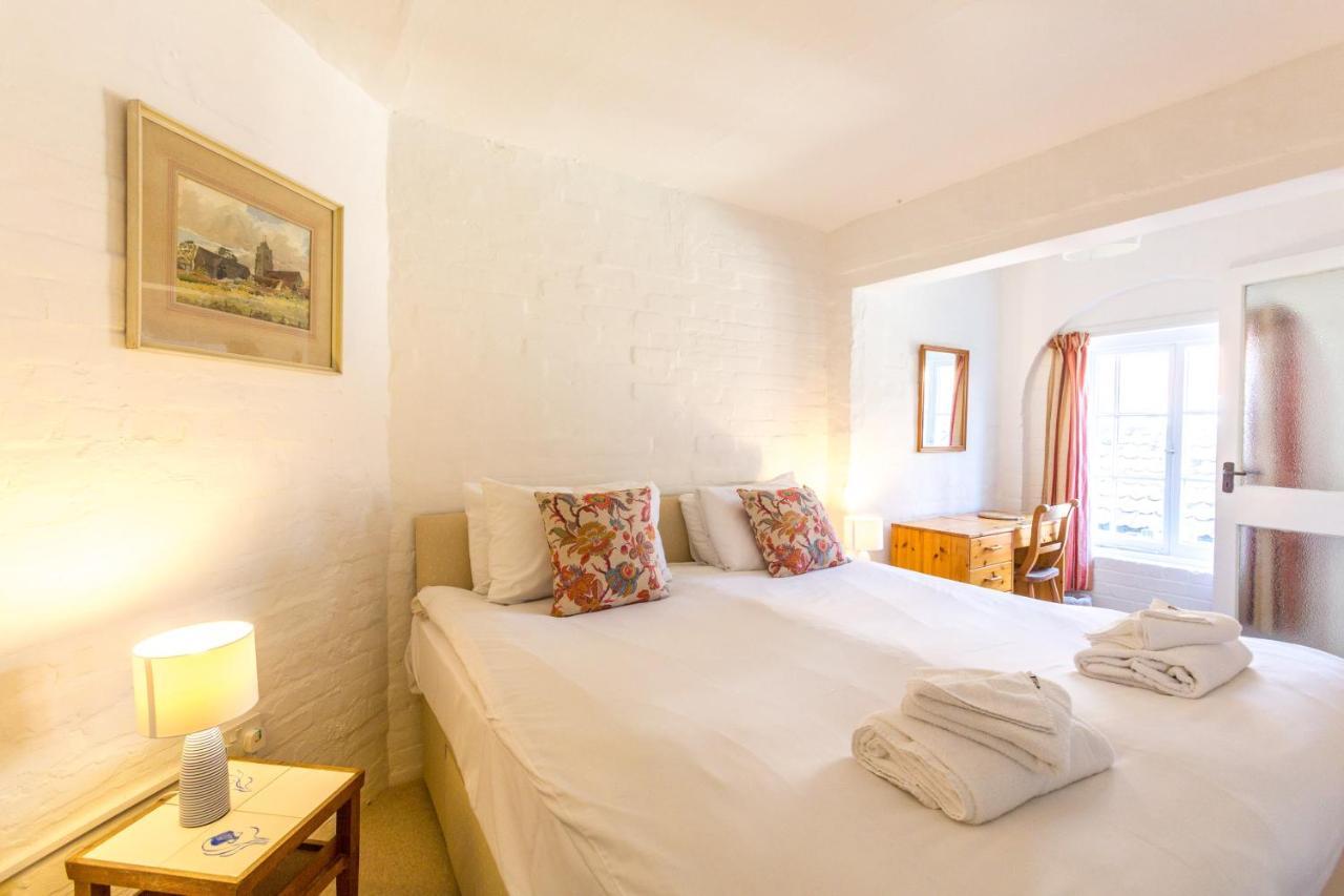 5 Coastguard Cottages ออลบะระ ภายนอก รูปภาพ